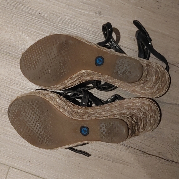 American Eagle Espadrilles - size 8 - Picture 3 of 3